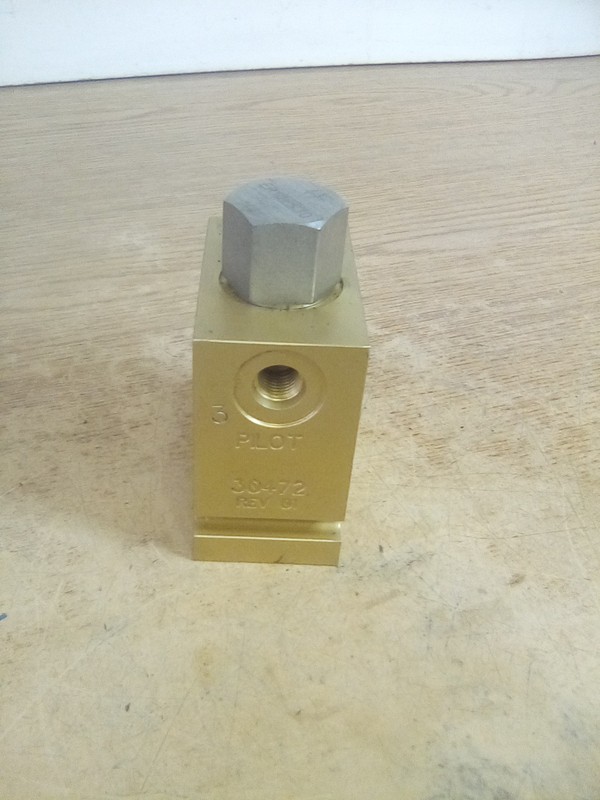 Valve Block 30472 W/ER10-S30 Pressure Reducing Valve