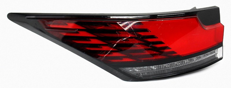 OEM Left Driver Side LED Tail Lamp For Lexus RX350, RX450, RX500 81560-0E320
