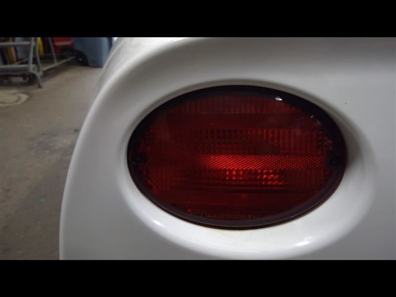 Driver Left Tail Light Fits 97-04 CORVETTE 1409651