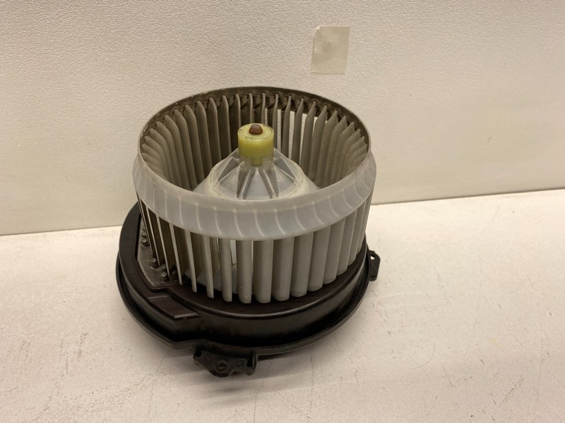 2014-2017 JEEP CHEROKEE AC HEATER BLOWER MOTOR ASSEMBLY OEM