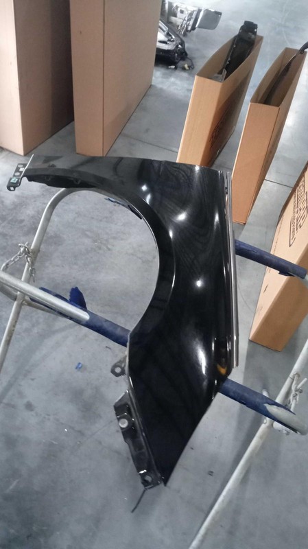 2013 Hyundai Sonata Black Front Right Fender OEM 420377 Used 75K Miles