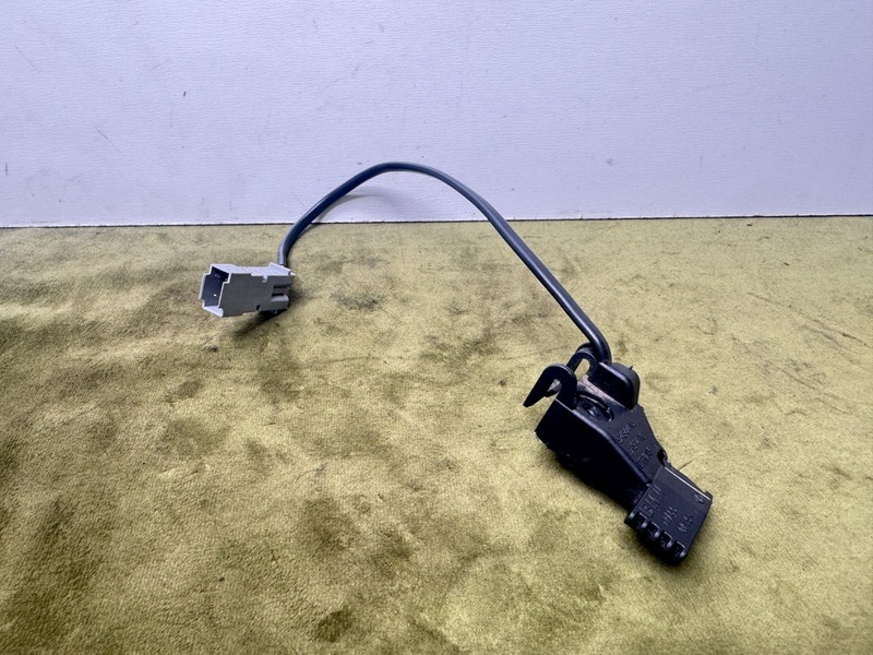 OEM BMW F30 328i 320i 330E Front Right Passenger Side Seat Track Position Sensor