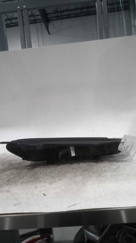 2020 Hyundai Kona Left Daytime Running Light Grey OEM 653260 137K Miles