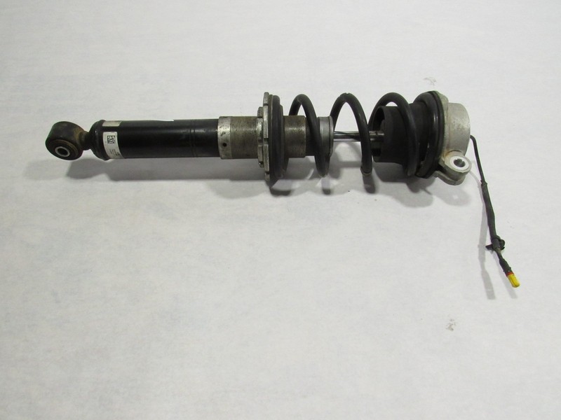 15-19 Ferrari 488 Spider 2017 3.9L RWD Front Left Driver Strut Shock Absorber ;Y