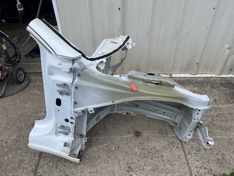 2017-2023 TESLA MODEL 3 FRONT RIGHT QUARTER PANEL A-PILLAR BODY SIDE OUTER FRAME