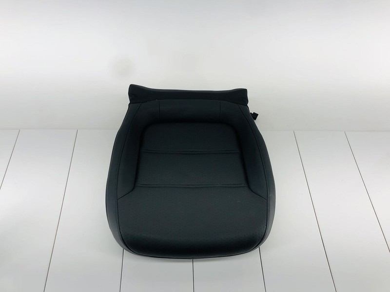 16-18 VOLKSWAGEN JETTA FRONT RIGHT PASSENGER SIDE LOWER SEAT CUSHION PAD OEM #80