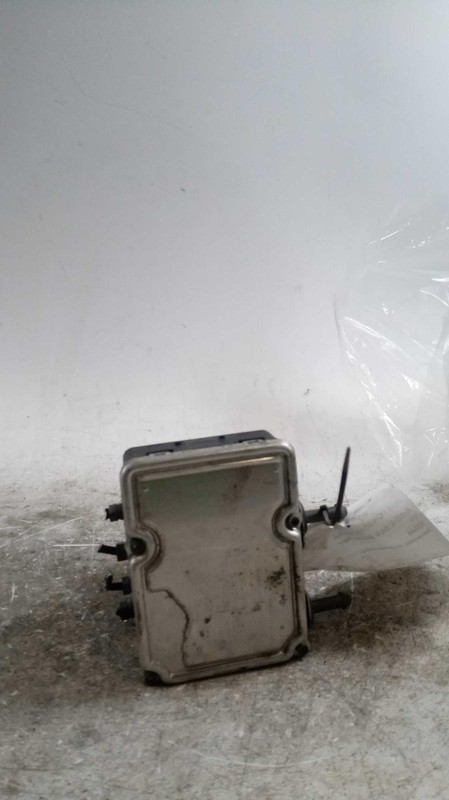 2015 Porsche Macan ABS Pump & Motor Assembly OEM 86000 Mi 95B614511D