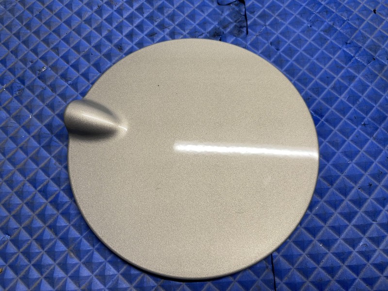 12-18 Ford Focus Fuel Gas Tank Door Tectonic Silver (HI) Oem Tested