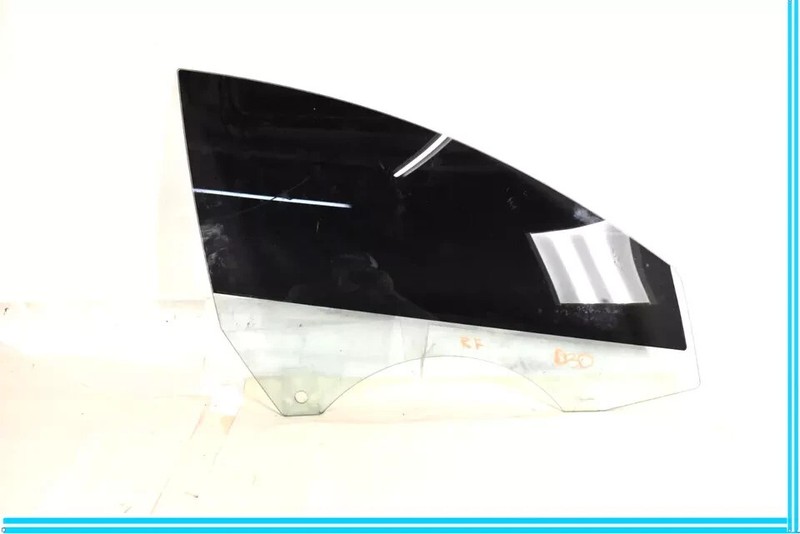 12-14 Mercedes W218 CLS550 CLS63 AMG Front Right Side Door Window Glass OEM