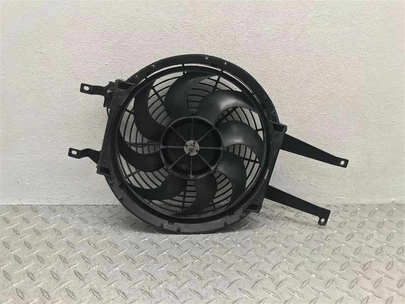 1992-1999 CHEVROLET SUBURBAN ELECTRIC AUXILIARY COOLING FAN ASSM OEM 15717423