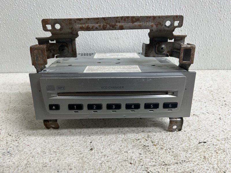 2007-2009 Nissan Altima 6 Disc CD Changer w Navigation 28184 JA00A Player MP3