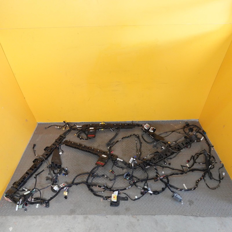 2017-2024 CHRYSLER PACIFICA LEFT SIDE MAIN BODY WIRE WIRING HARNESS 68476440AD