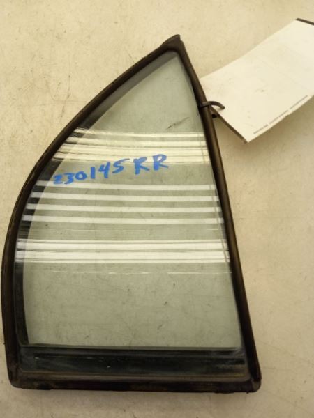 93-97 TOYOTA COROLLA PASSENGER SIDE REAR DOOR VENT GLASS