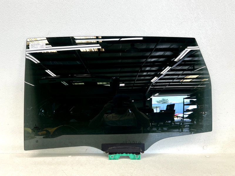 ⭐2016-2018 LINCOLN MKX REAR LEFT DRIVER SIDE DOOR WINDOW GLASS OEM LOT2610