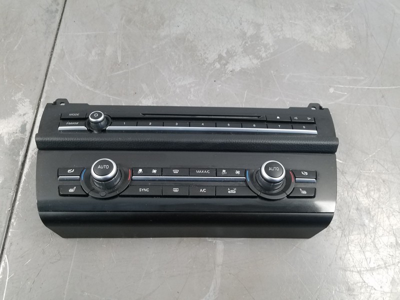 2014 BMW M5 F10 Radio / Climate Control Switch Panel #4146 B4