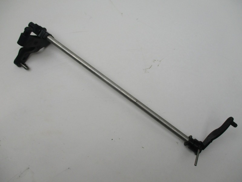 5001722 Evinrude Johnson Outboard Throttle Arm, Lever & Shaft Assembly 0335815