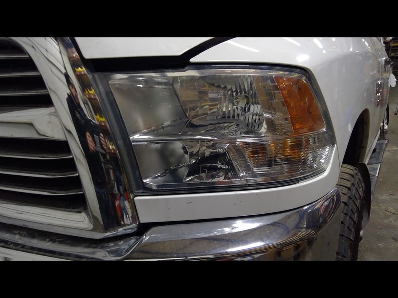 Driver Headlight Classic Style 5 Lug Wheel Fits 13-20 DODGE 1500 PICKUP 1487621