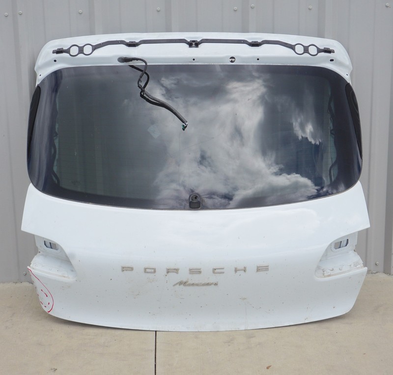 2015 - 2018 Porsche Macan Rear Trunk Lid Tail Gate OEM