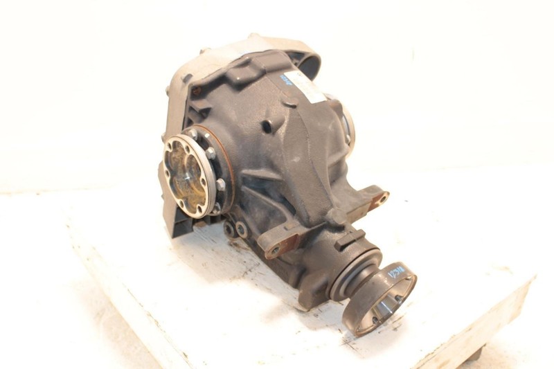 08-13 BMW M3 4.0L Automatic 7 Speed Rear Differential Carrier Assembly
