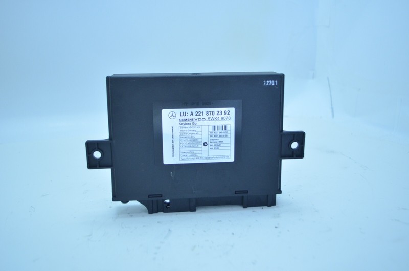 07-09 MERCEDES W221 S550 KEYLESS GO CONTROL MODULE OEM
