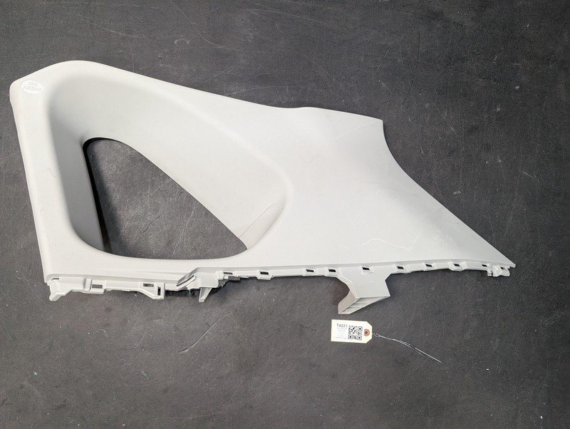 Rear Right C-Pillar Upper Trim Panel 2020 Toyota RAV4 62470-0R070-B0 2019 - 2024