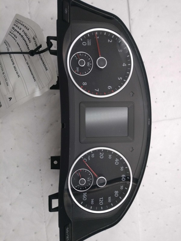 2012 Volkswagen Tiguan Speedometer Gauge OEM Red 5N0920972EX 180K Miles