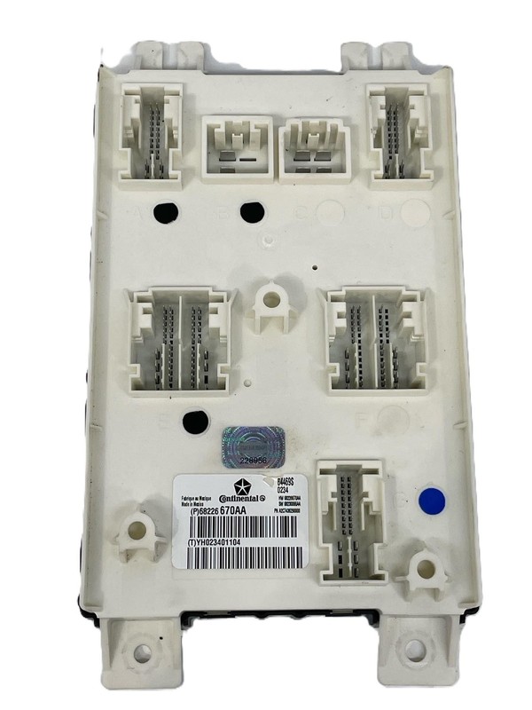 2014 Maserati Quattroporte S BCM Body Control Module 68226670AA Need Programming
