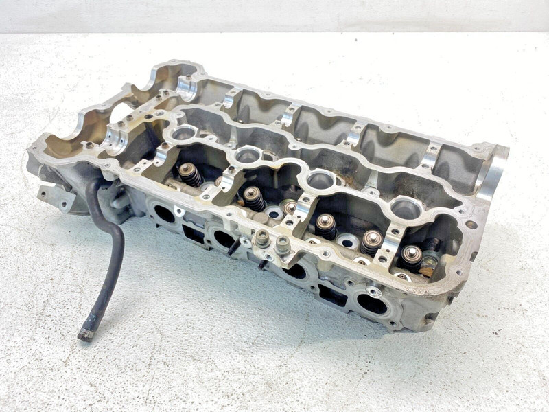 BMW F01 F02 F10 F12 E70 550 650 750 X5 N63 Right Engine Motor Cylinder Head OEM✅