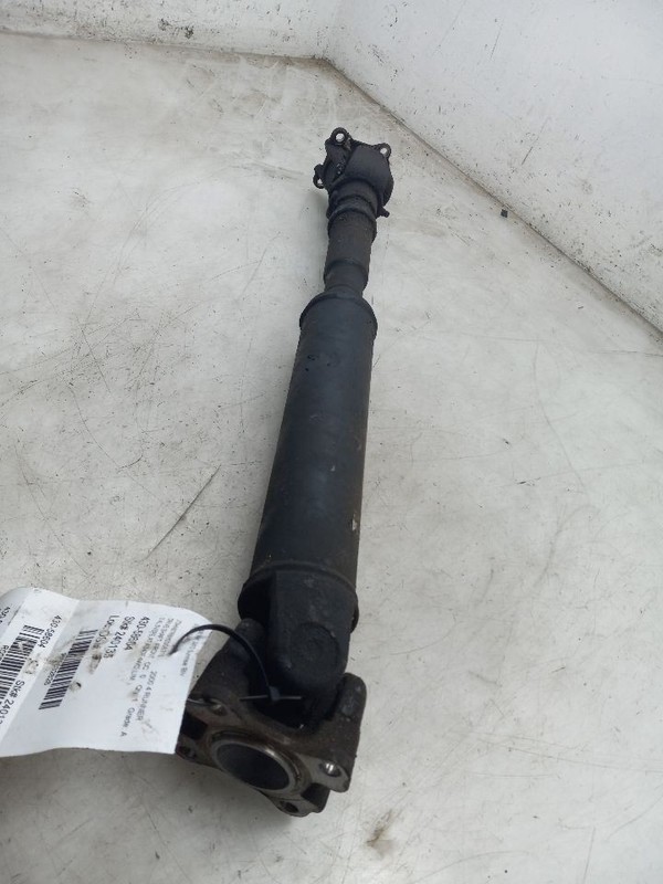 99-02 TOYOTA 4RUNNER LIMITED 3.4L 4WD AT FRONT DRIVE SHAFT