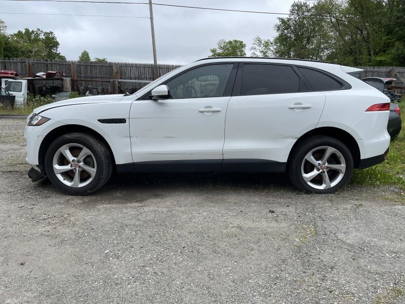 2017-2020 JAGUAR F-PACE LEFT ROCKER MOULDING 2.0L AT AWD 47K -PREMIUM- 47096