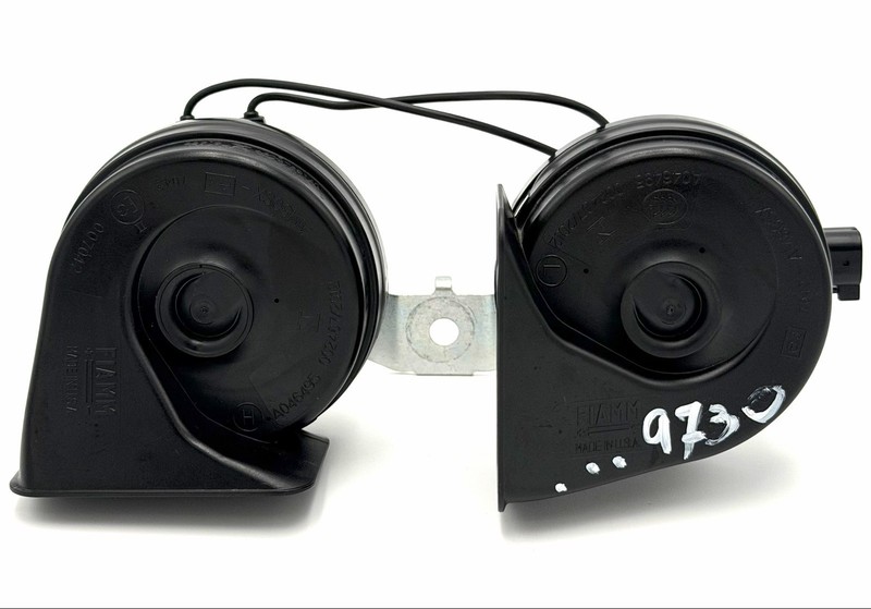 ✅2013-22 RAM 1500 CLASSIC 2500 3500 OEM FIAMM DOUBLE HORN ALARM SET A046495 59K
