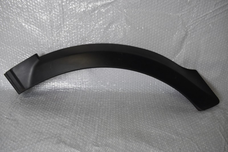 RANGE ROVER HSE QUARTER MOLDING LEFT 2014 2015 2016 2017 L405 CK52-28371-AD