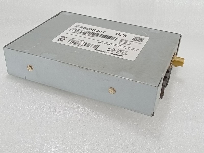 2007-2014 GMC Yukon Satellite Receiver IC 666 OEM Delphi GM 20938347