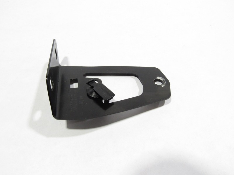17-23 McLaren 720S 720 2018 Front Right Bracket Mount Holder !