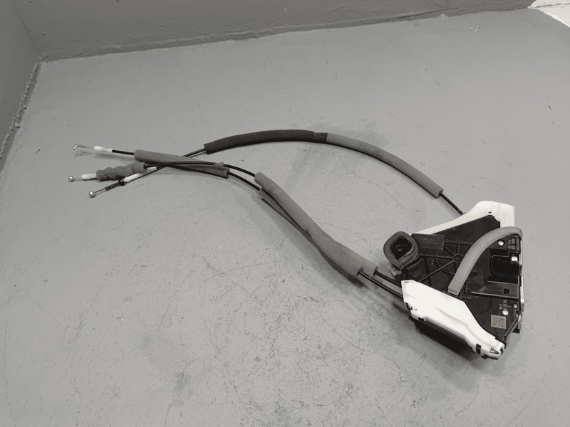 Nissan Rogue Front Right Passenger Side Door Lock Latch Actuator OEM 2021-2025