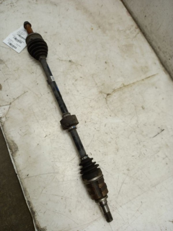 09-19 TOYOTA COROLLA S FRONT PASSENGER RIGHT AXLE SHAFT