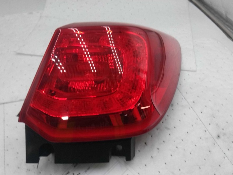 2016 Acura RLX Right Tail Light Assembly Black 346905 Used 95k Miles