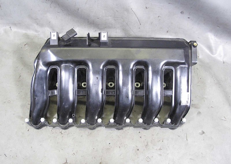 2009-2013 BMW E90 335d X5 35d M57 Diesel Intake Manifold w Swirl Flap Motor OEM
