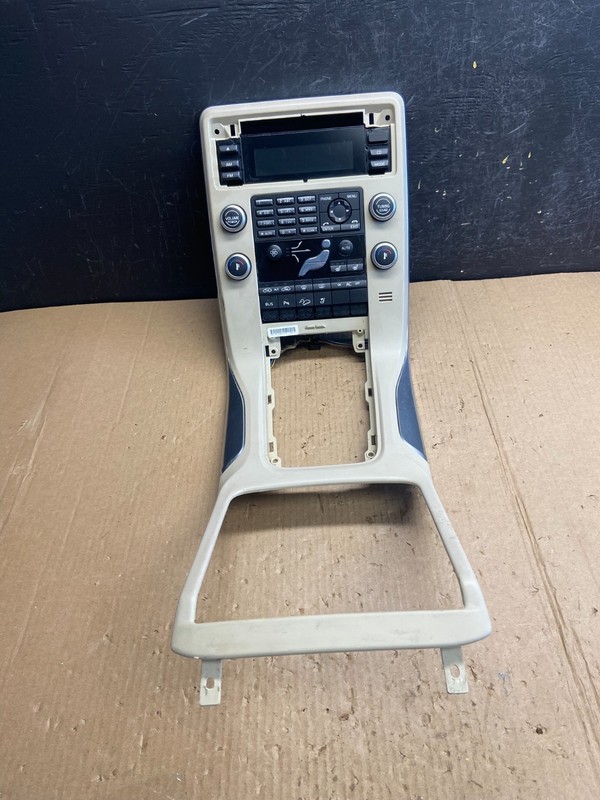 2008-2011 Volvo S80 XC70 Climate Control Radio Bezel Panel Trim Oem ae3842 DG