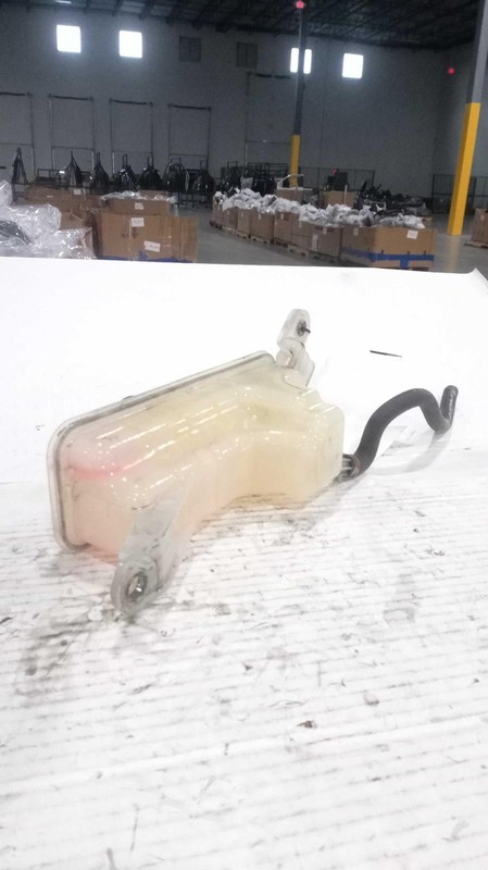 Used Engine Coolant Reservoir fits: 2015 Toyota Rav4Grade A