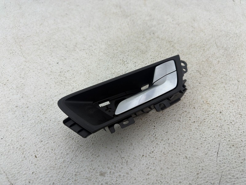 2020-2025 FORD ESCAPE REAR RIGHT SIDE INTERIOR DOOR PANEL INSIDE HANDLE OEM