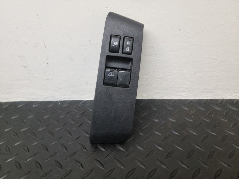 12-20 Nissan NV 2500 Driver's Master Lock & Window Switch OEM 25401-1PA0C
