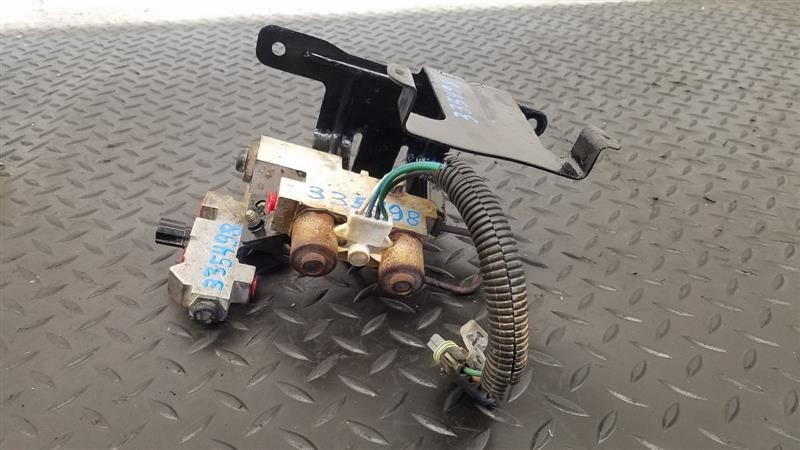 98-00 Dodge 2500 Van ABS Pump W/ Rear Wheel ABS OEM 05003313AA