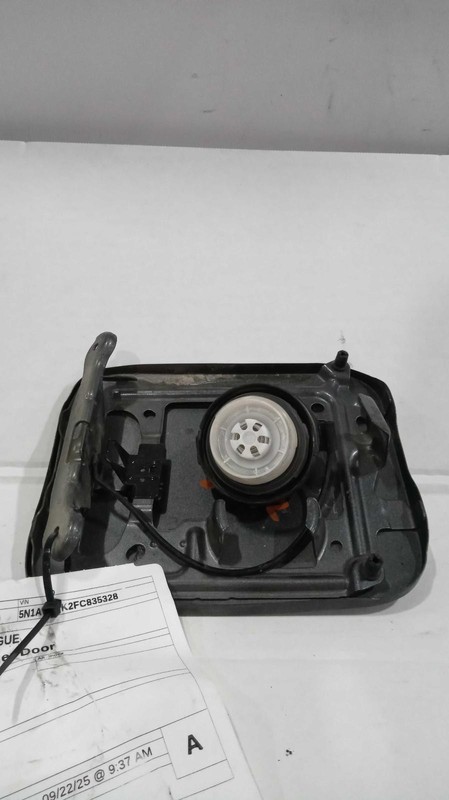 2015 Nissan Rogue Fuel Filler Door Grey OEM Used Part NJ25-21352-527219