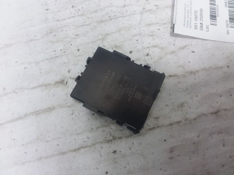 Network Gateway Body Control Module Right Hand Dash Fits 21-22 VENZA 89111-48170
