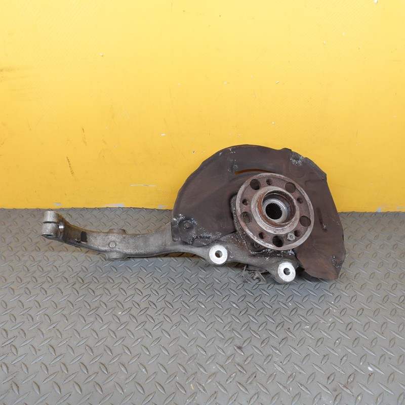 2014-2021 Mercedes S550 W222 Front Right Spindle Knuckle Hub OEM 2223322201