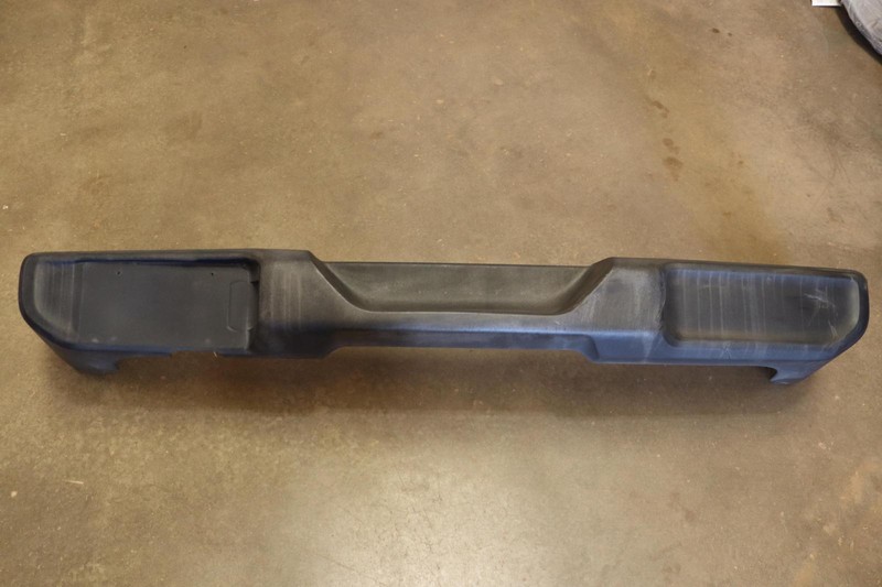 2018-2022 JEEP WRANGLER REAR BUMPER COVER PLASTIC FACTORY OEM