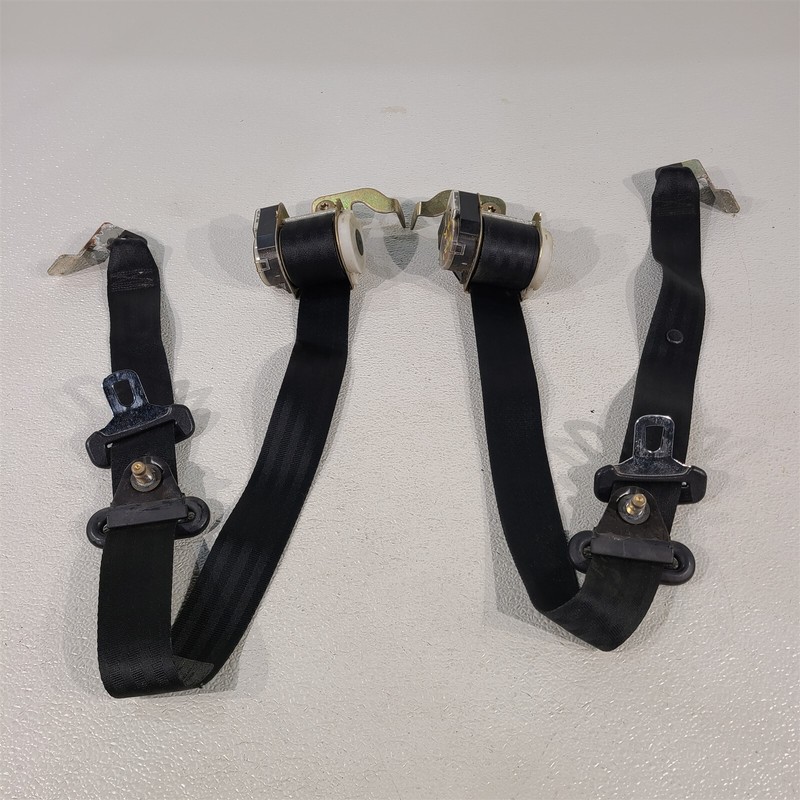 94-98 Ford Mustang Gt Coupe Rear Seat Belt Retractor Black Aa7321