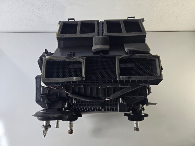 2009 2017 Infiniti EX35 FX50 QX50 QX70 Front Dash AC Heater Core Housing OEM