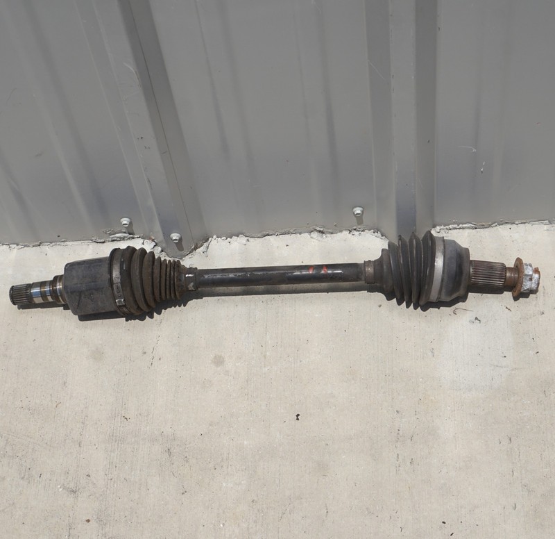 2014 - 2020 Maserati GHIBLI Front Right Passenger Side Axle Shaft OEM